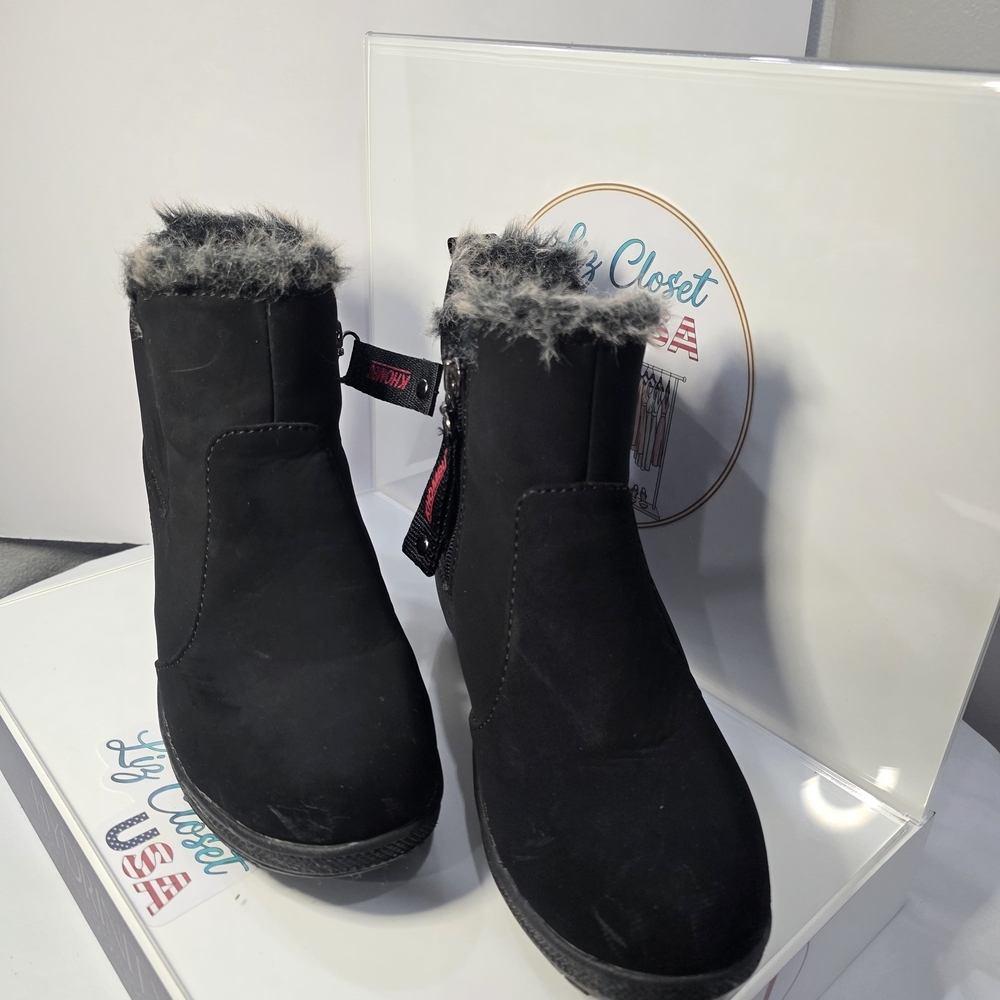 Women's Black Fur-Lined Ankle Boots